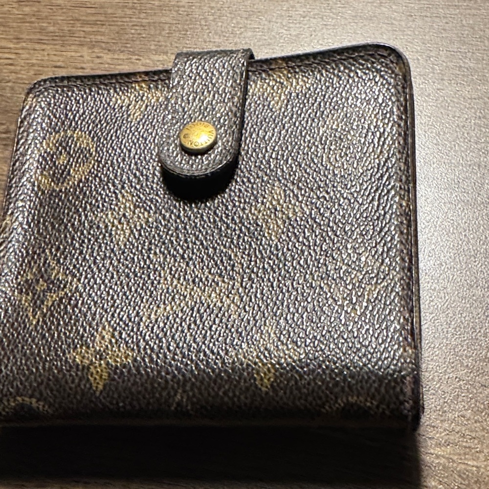 Louis Vuitton Brown Monogram Snap Wallet